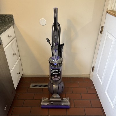 Dyson Ball Animal 2 UP20 Upright Vacuum, Iron/Purple Tested/Working