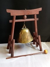 Vintage Meditazione Tempio Gong Ottone Campana Legno Pagoda Cancello Supporto + Mallet