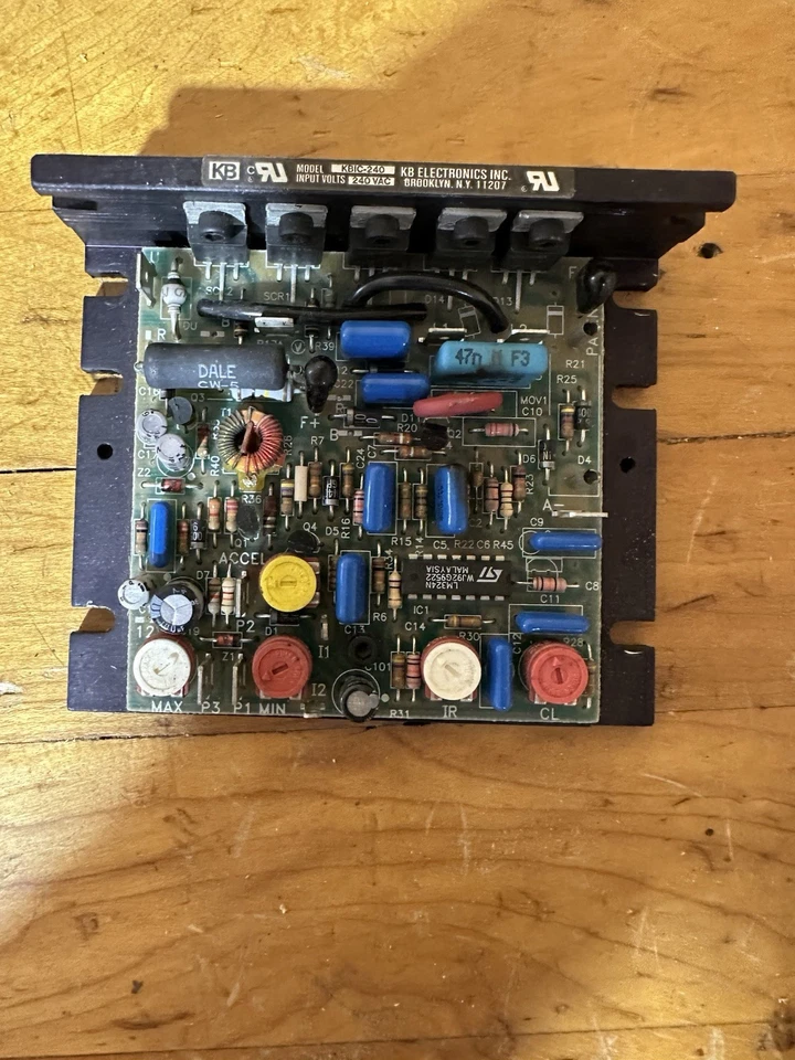 KBIC-240 (9428), SCR DC Drives, 230 Vac Input, 0-180 Vdc Output, thru 1 HP - Image 2 of 4