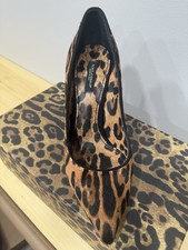 Dolce & Gabbana Leopard Print Calf Hair NIB 38.5/8.5 Pump Heel  Never Worn
