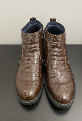 Men s Brown Alligator-embossed Ankle Boots w/Zipper Closure  Polished Finish  10