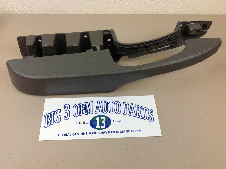 Chevrolet Express GMC Savanna LH Door Panel Grey Inner & Outer HANDLE KIT new OE - Image 4 of 4