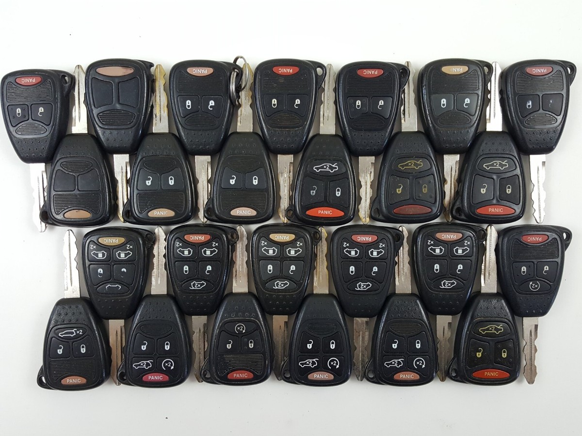 ORIGINAL LOT OF 25 JEEP DODGE CHRYSLER 04-18 OEM HEAD KEY LESS