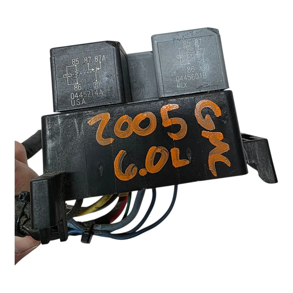 03-07 GM Truck SUV Engine Cooling Fan Electrical Fuse Relay Box Block Harness - Image 2 of 4