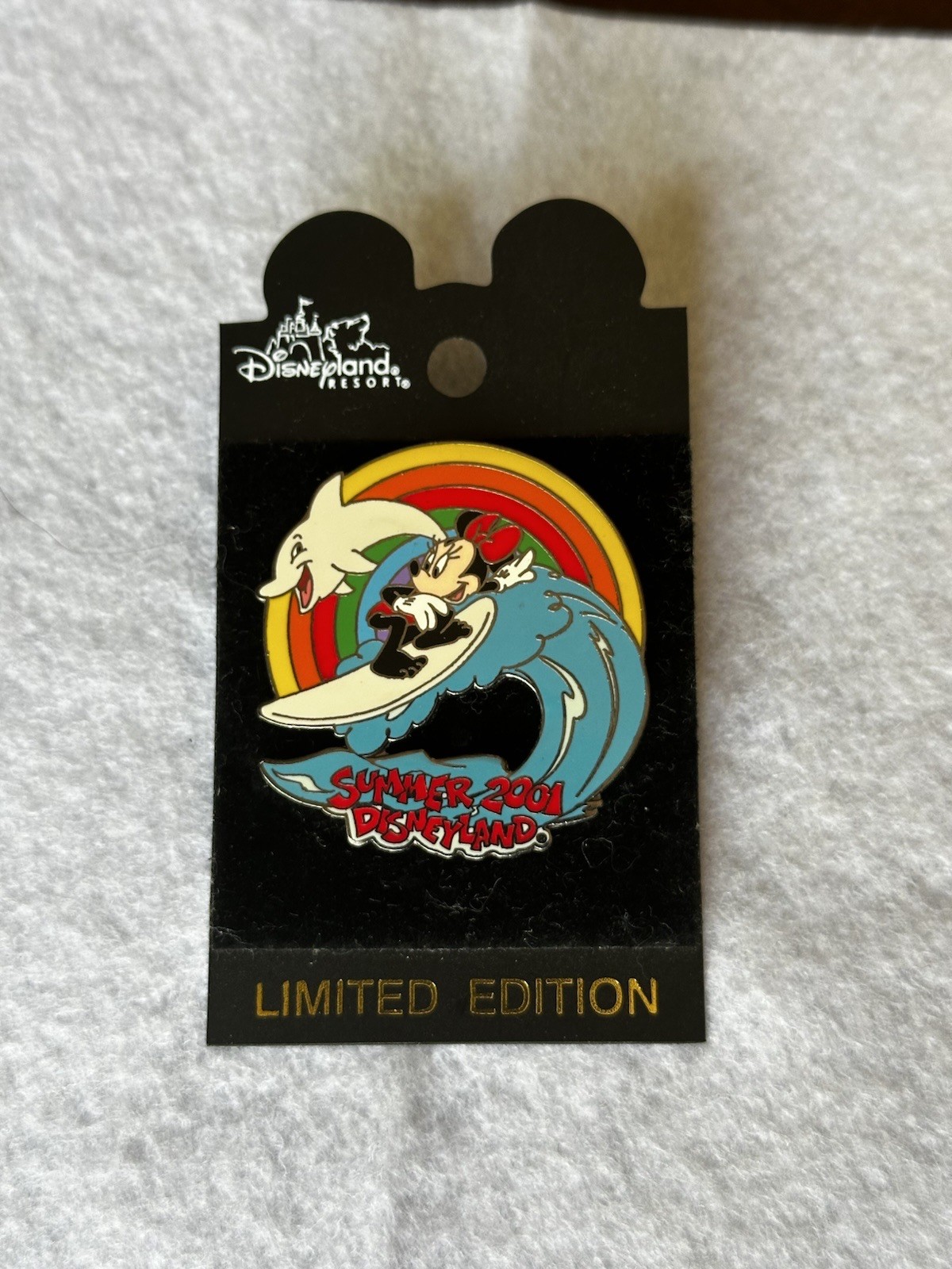 Disneyland Summer 2001 Minnie Mouse Surfing with Rainbow & Dolphin LE Pin
