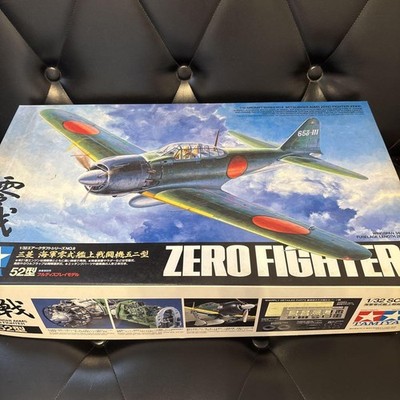 Mitsubishi Zero Fighter Model 52 Carrier Based 1/32  Aircraft Series No. 9