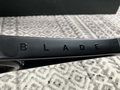 新品未使用】Wilson BLADE98 Noir 16×19 G2 NEW Wilson Blade 98 v9