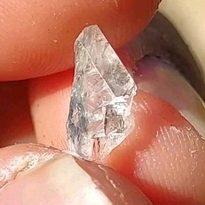 FACET GRADE GEM DT EUCLASE WITH BLUE ZONE & RAINBOWS FROM BRAZIL