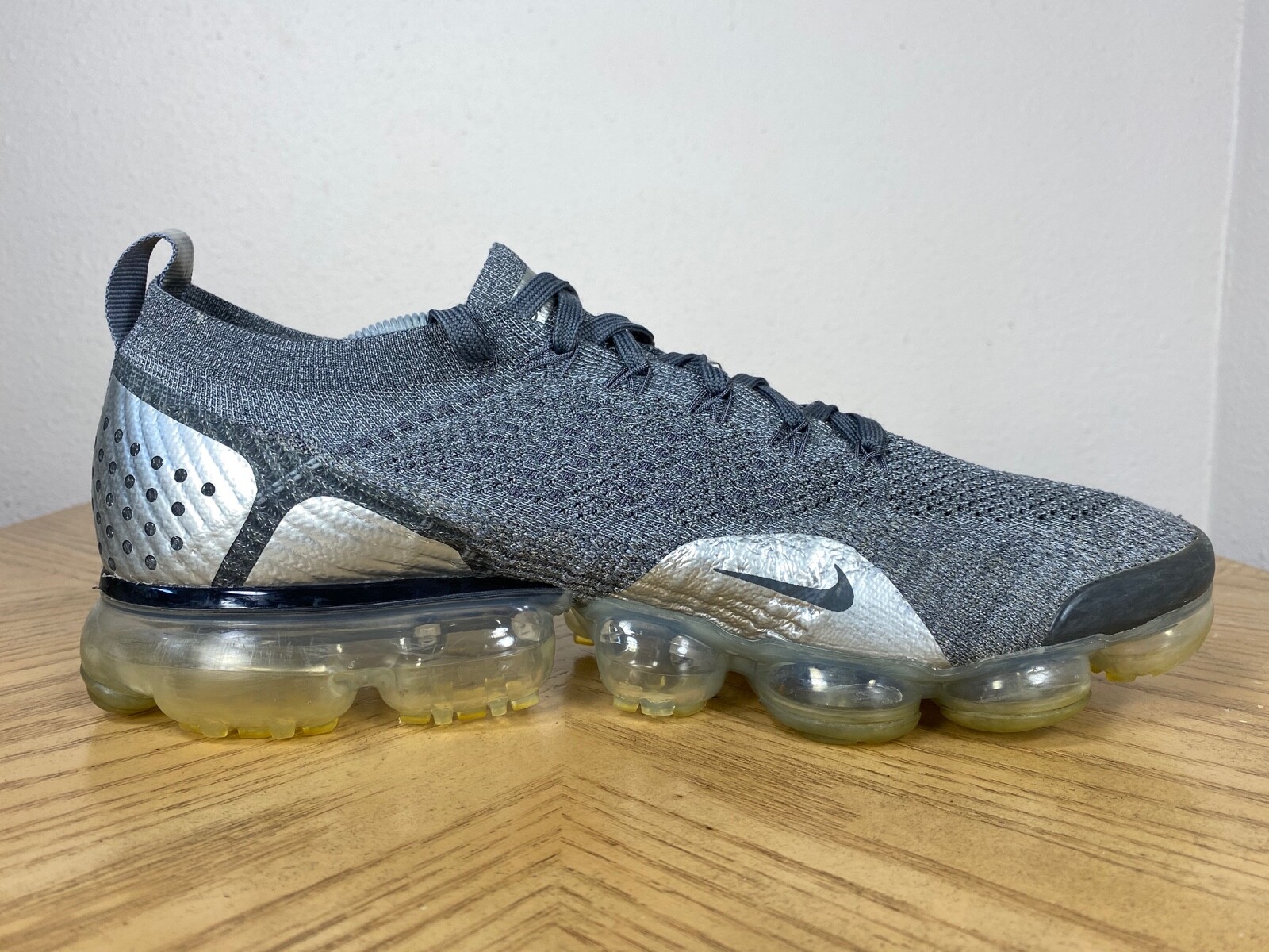 grey vapormax 2