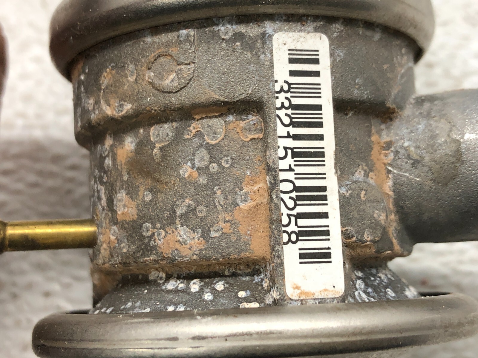 2014-2018 BENTLEY FLYING SPUR 4.0L V8 RIGHT PASS SIDE COMBINATION EGR VALVE OEM