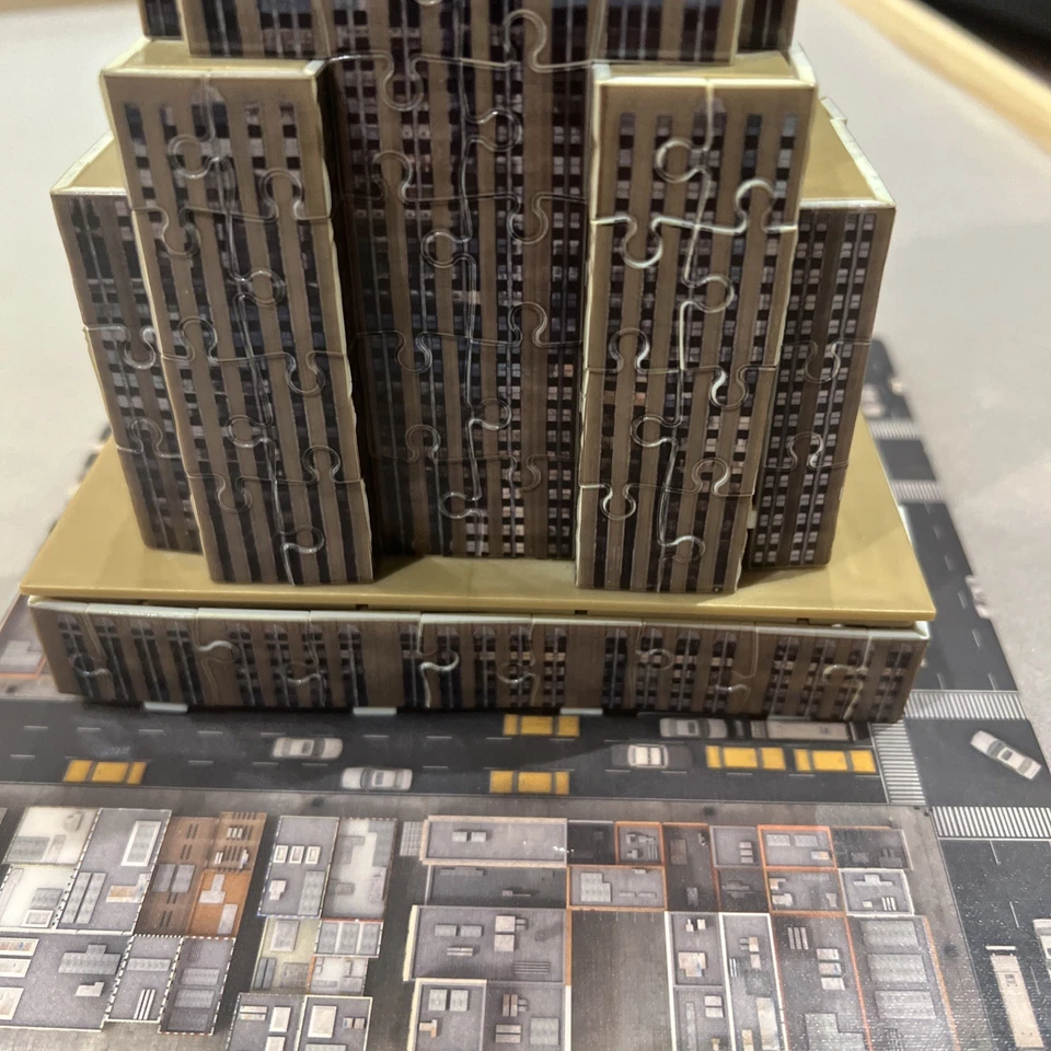 Ravensburger 3D Puzzle Empire State Building New York City NYC 18" 216 piece - Image 3 of 4