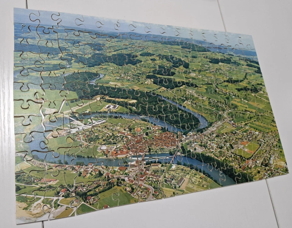 VTG VICTORY Gold Box Wooden Jigsaw Puzzle Hand Cut 200 PC Bremgarten Switzerland - Image 2 of 3