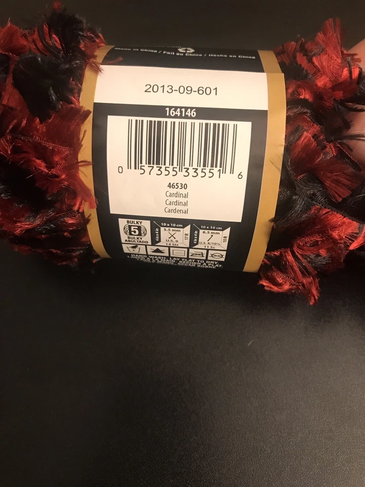 Bernat Boa Cardinal Yarn Crafts Skeins Polyester #46530 Red Black - Image 4 of 4