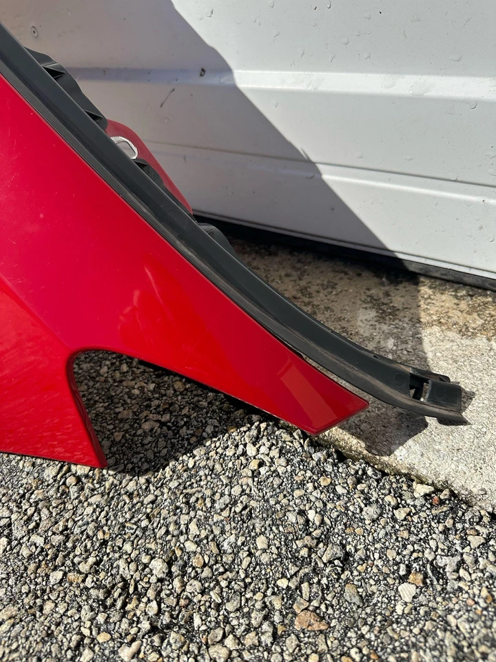 Mercedes CLA250 fender 2014 to 2019 right side red insurance quality assy OEM - Image 4 of 4