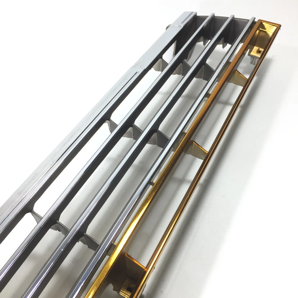 Rejilla delantera TY-07067 para Toyota Corona GL 1984-1985 nueva Foto 4 de 4