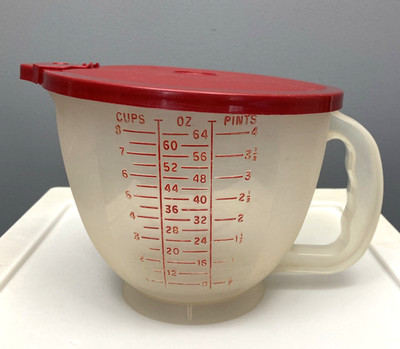 1977 TUPPERWARE Mix N Store 8 Cup 2 Ltr Measuring Bowl Pitcher 500-3 Red Lid