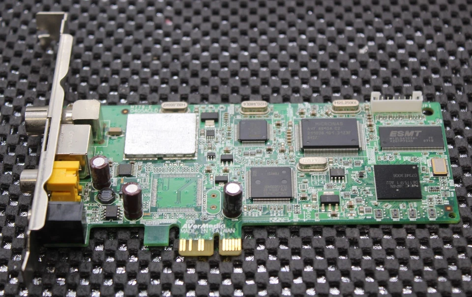 Dell PCI-e TV Tuner Card MK536 0MK536 - Card Only - Image 2 of 4