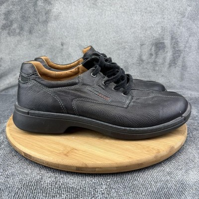ECCO Light Shoes Mens Size 10.5 Black Leather Casual Walking Sneakers Comfort