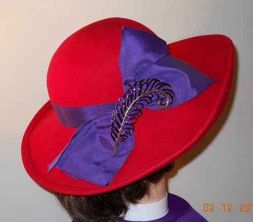 Red Hat Ladies - Vintage Georgi Red 