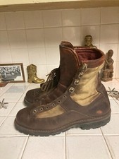Danner 10 D Brown VINTAGE LACE UP MADE IN USA BOOTS DISTRESSED