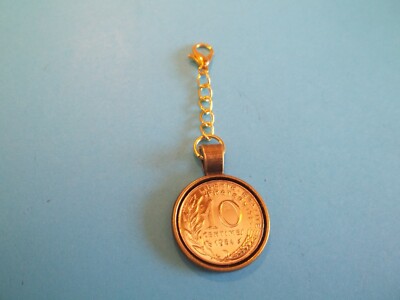 ZEHN (10) CENTIME MÜNZE - FRANKREICH - BRONZEGEHÄUSE ANHÄNGER / CHARM - 1962 bis 2000