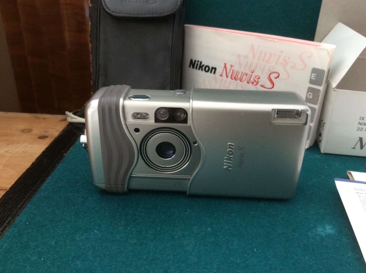 Nikon Nuvis S IX 240 Film Camera with box/case/instructions