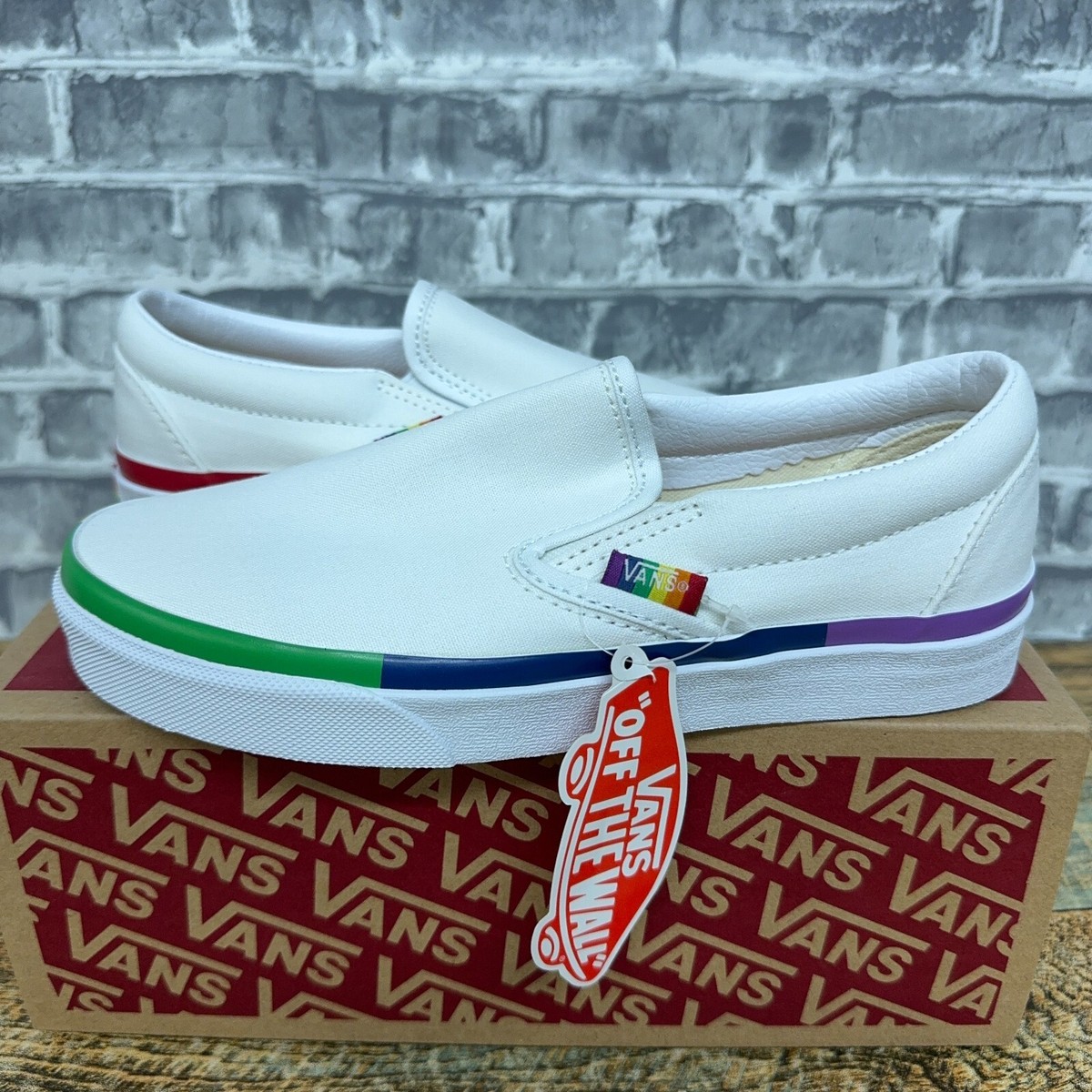 Vans Classic Slip On Rainbow Foxing Pride White Shoe Mens  display picture 1