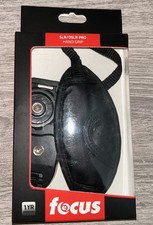 Focus SLR/DSLR Camera Pro Hand Grip/Strap