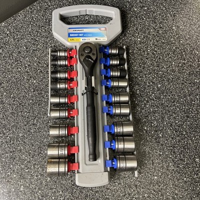Jobsmart 3/8 Inch Drive Socket Set With Rack 19-Piece K3311104