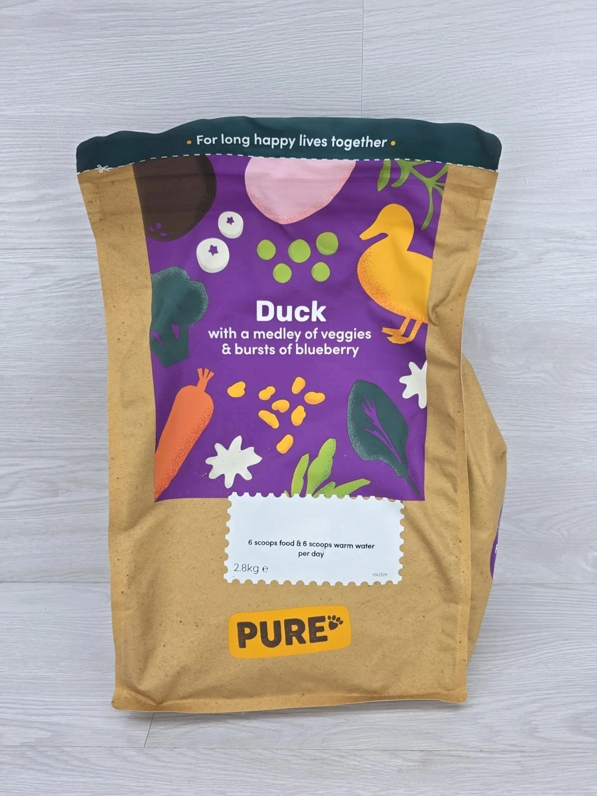 Pure Pet Dog Food Duck veggies Blueberry 2.8 kg 28/12/2026 NEW