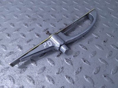 1976 Rolls-Royce Silver Shadow Front Right Exterior Door Handle AGR38951