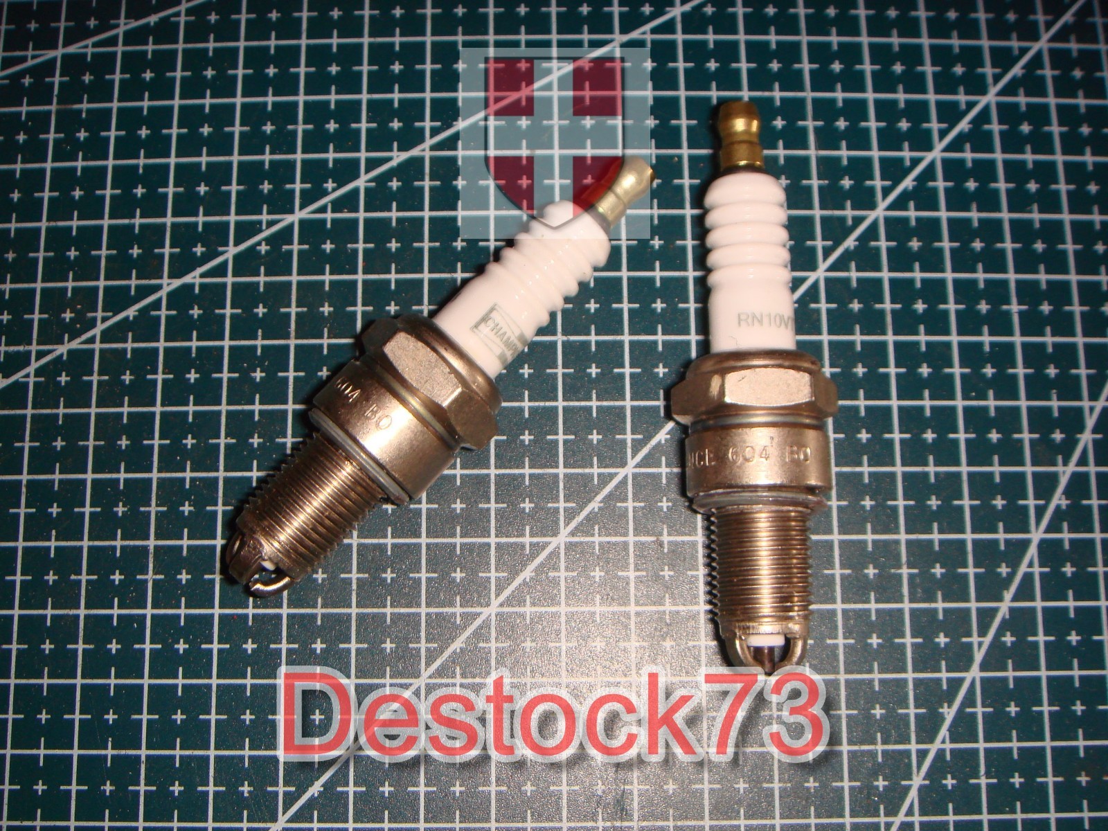 2 Bougies dallumage Champion RN10VTYC4 OE027 audi 80 Golf 2 POLO transporter