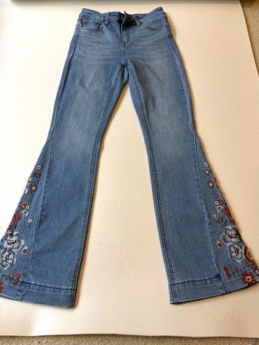 Prosperity Women's Bootcut Jeans Blue Medium Wash Floral Embroidered Denim