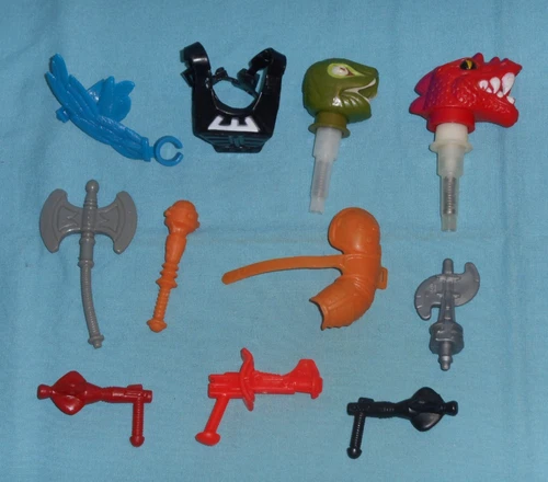 vintage heman HE-MAN MOTU PARTS WEAPONS LOT #208 Stratos Skeletor Roboto Zodac