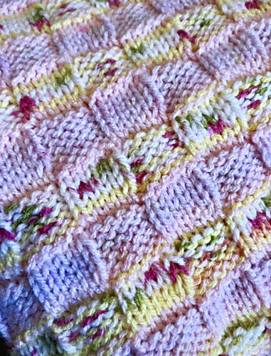 Knitted Acrylic Baby Crib/Cradle Blanket Multicoloured with Blue Trim