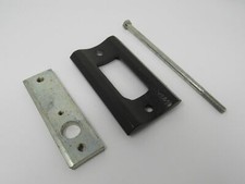 Standard Mounting Plates And Bolt For Electrical Fixtures Zinc Galvanized