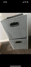 JD Williams graue Aufbewahrungskörbe/-boxen 30 x 30 cm brandneu im Karton