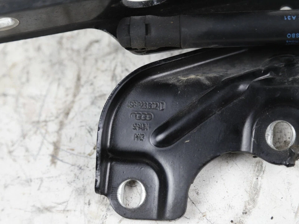 2012 - 2016 Audi A6 Passanger Right Hood Hinge OEM  (LKQ~278740421) - Image 4 of 4