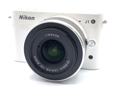 Nikon 1 J1 mirrorless camera W. 30-110mm / 10-30mm VR Lens Kit