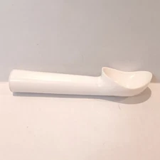 Vintage Ekco Plastic Traditional Ice Cream Scoop-White-Dishwasher Safe-90s