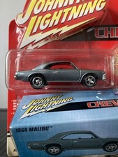Chevy Malibu SS 1966 scala 1:64 pressofusa di Johnny Lightning
