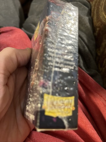 Dragon Shield Sleeves: - Japanese Size - Christmas Dragon 2022 (60ct) Brand New! - Picture 2 of 4