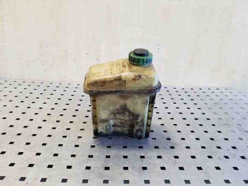 AUDI A6 Avant 4A, C4 Behälter Servolenkungspumpe 4A0422373A 2.5 Diesel 26208419