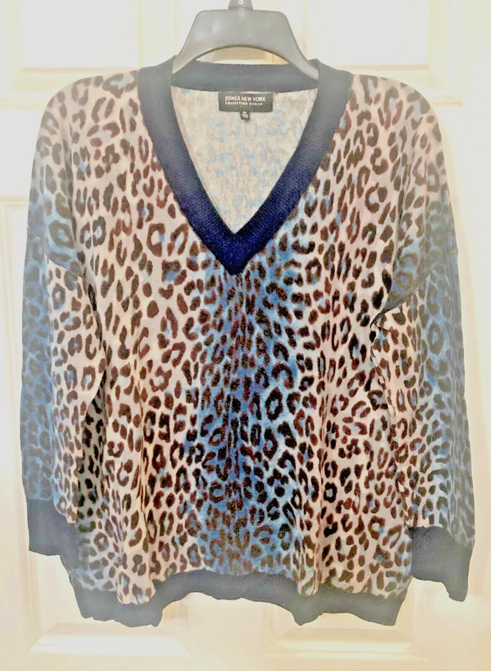 Suéter JONES NEW YORK Colección Mujer Mezcla Cachemira Gris Estampado Leopardo Talla 0X Foto 3 de 4