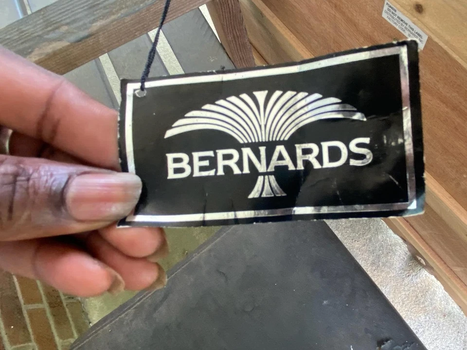 Espejo de pared dorado triple ovalado de mediados de siglo "IMPORTADO", marco intrincadamente diseñado Foto 4 de 4