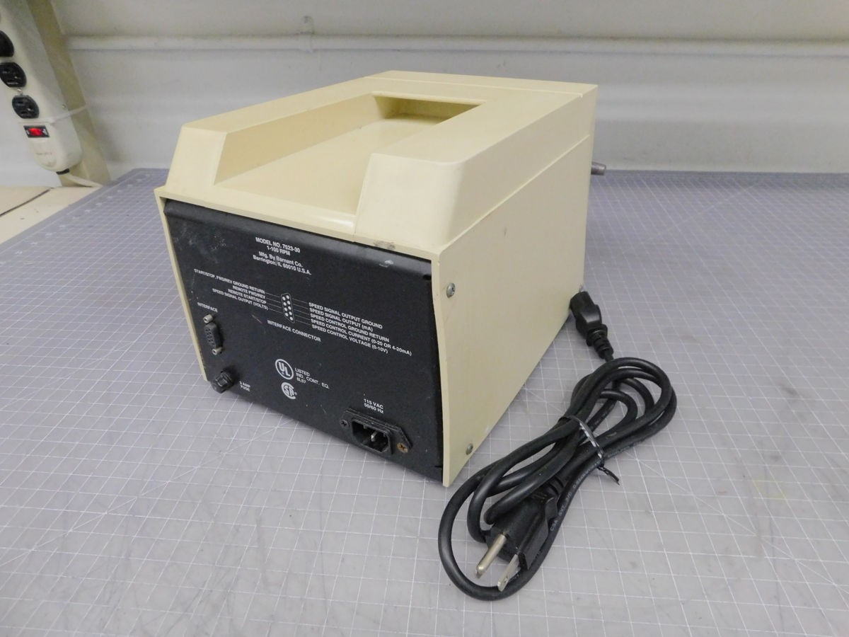 COLE PARMER 7523-30, 7518-10 MASTERFLEX PERISTALTIC PUMP W/HEAD PUMP M5840