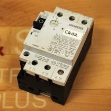 Siemens 3VU1300-0MH00 Motor Starter Protector, 50/60Hz, 1.6-2.4 Amp - USED