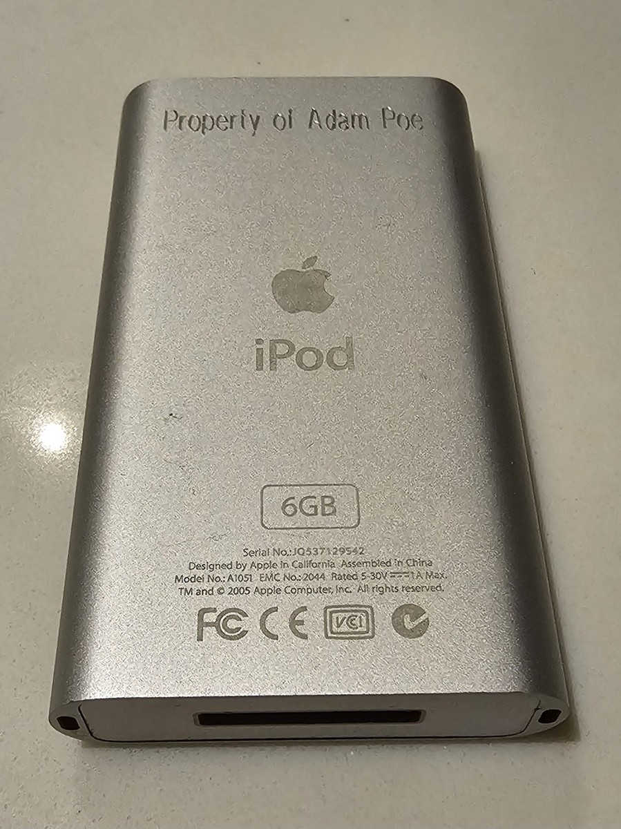 Apple iPod Mini A1051 2nd Generation 6GB MP3 Player M9800LL/A