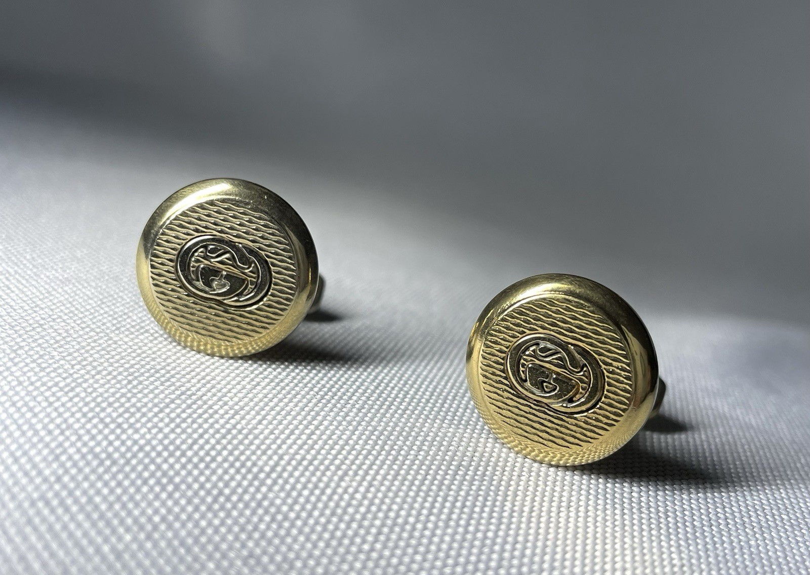 Auth [Rare] Gucci Cufflinks Interlocking G double… - image 3