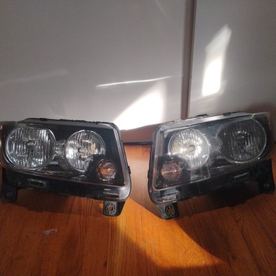 2016 Jeep Compass Headlights Completely Original Bulbs Included